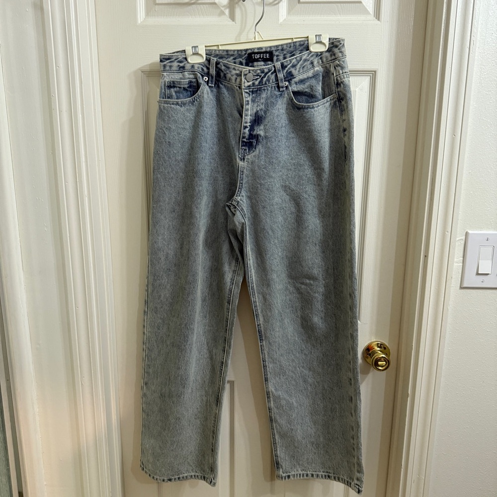 Washed denim oversized